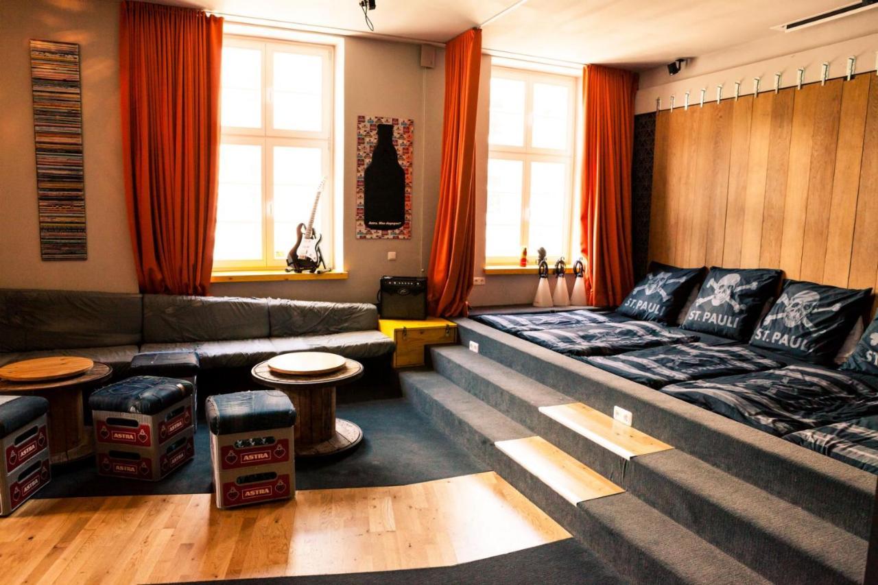 Superbude St.pauli Hotel 3*